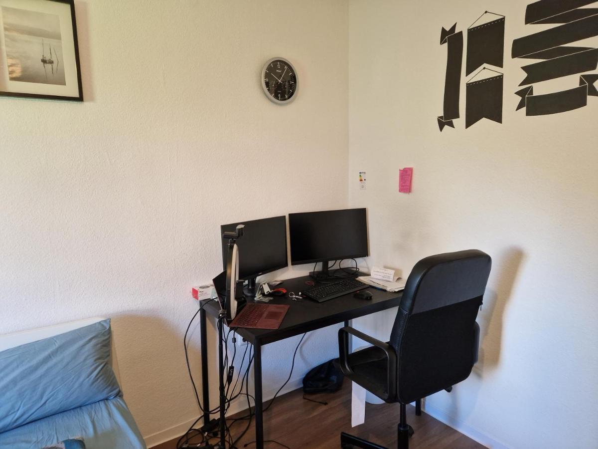 Abbey Homestay Франкфурт на Майн Екстериор снимка