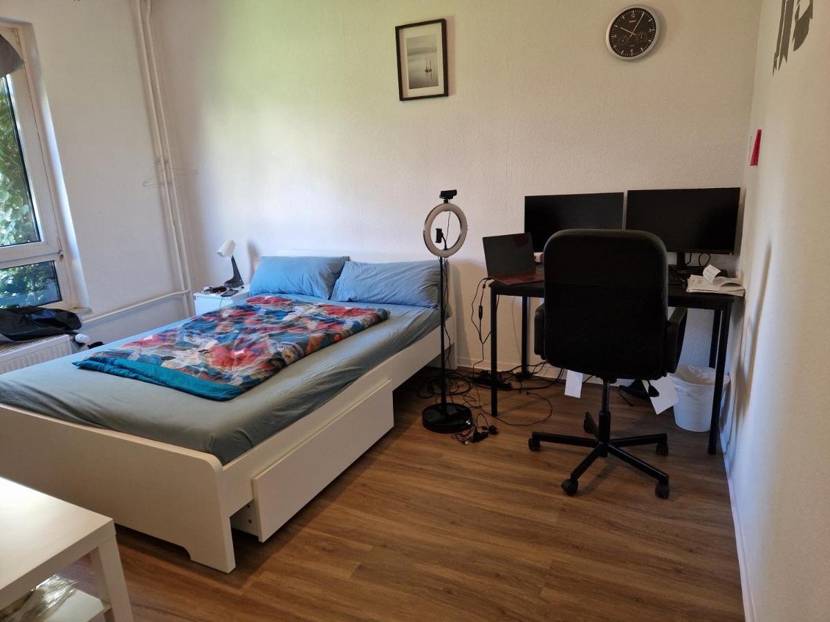 Abbey Homestay Франкфурт на Майн Екстериор снимка