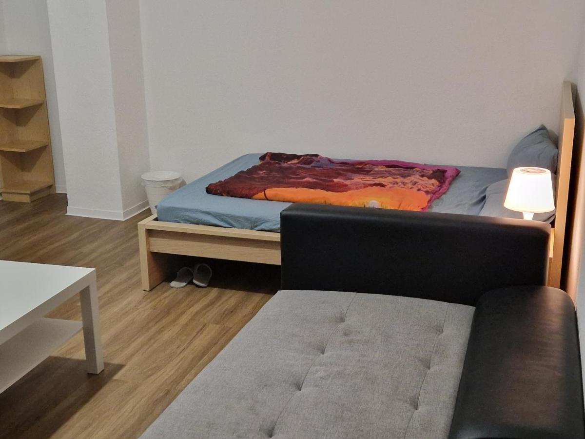 Abbey Homestay Франкфурт на Майн Екстериор снимка